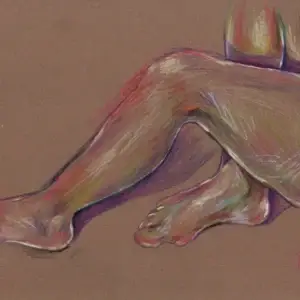 Verschlungene Beine im Farbspiel